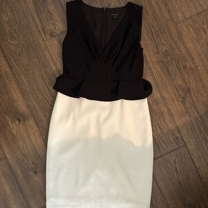 Ann Taylor Black and White Sheath Mini Dress - Size 2